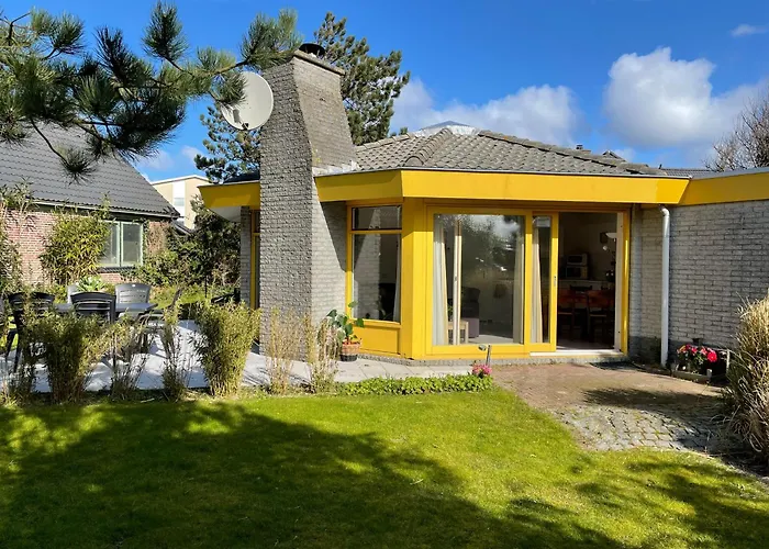 Semesterbostad Zeester 007 De Zandloper